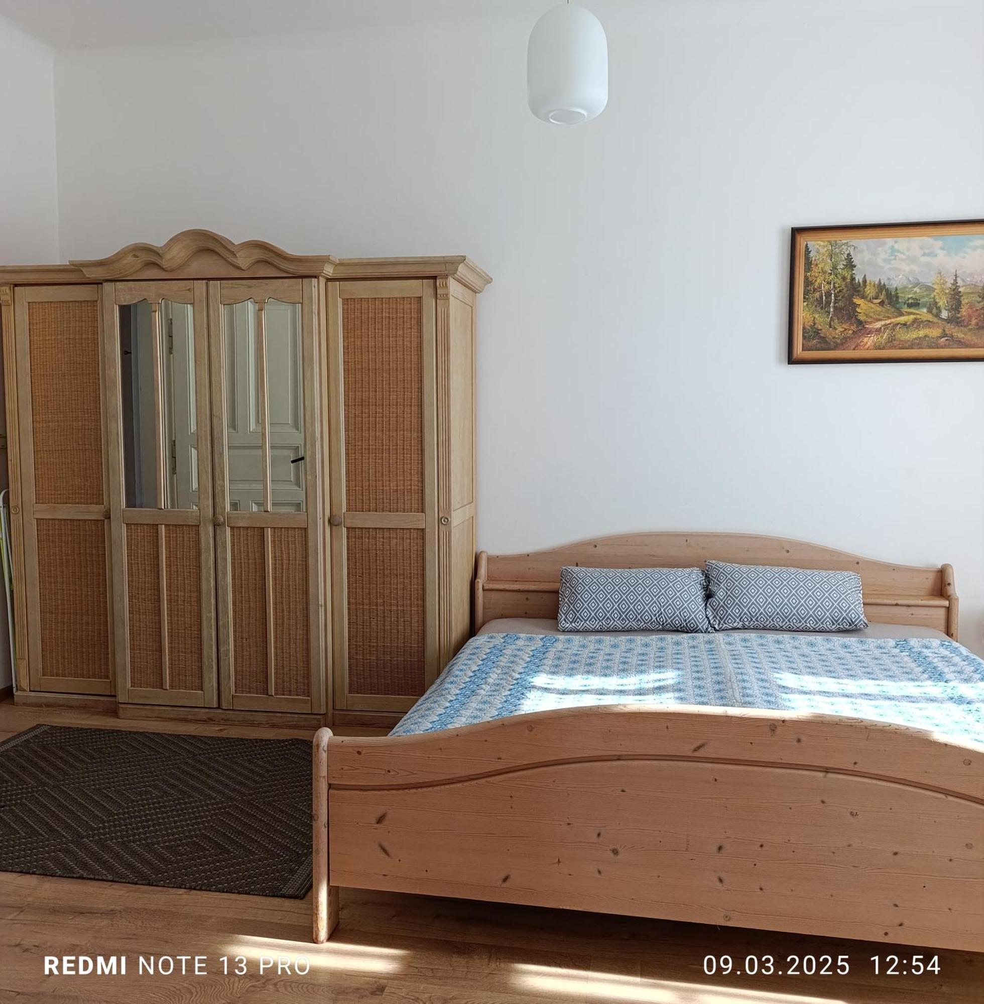 Apartments " Vintag " تبليتسه المظهر الخارجي الصورة